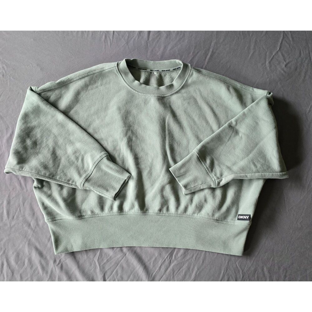 DKNY Sport Womens Sage Green Cropped Crewneck Sweatshirt Dropped Shoulder Fleece
